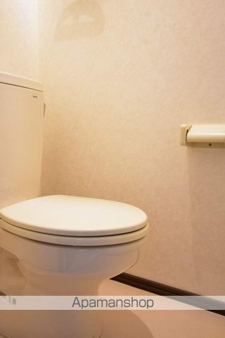レトワール川沿の内装写真