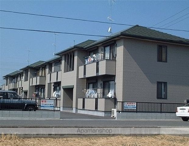 ローズタウン 1番館の外観写真
