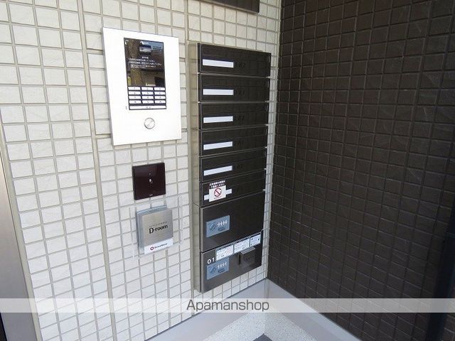 ノエル新松戸の玄関写真