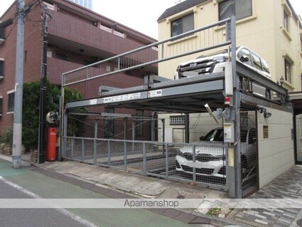 エルデュプレ西新宿[駐車場]の外観2