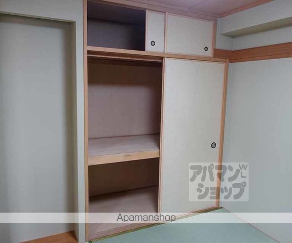 パインフィールド西院の内装写真