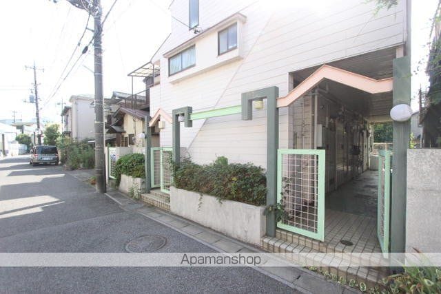 千代田ハイツの玄関写真