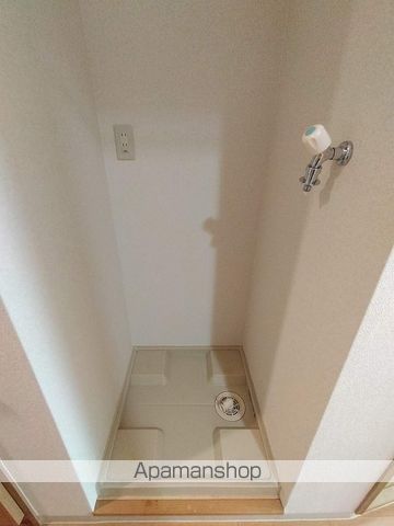 フロン・ツオーネの内装写真