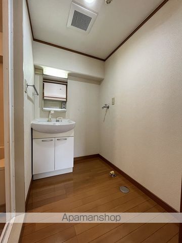 ダンデリオンIVの内装写真