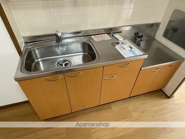チェスターコートBの内装写真