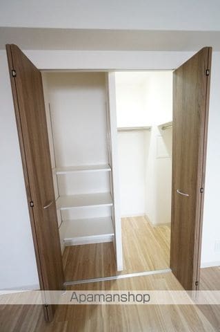 フロイデ川添の内装写真