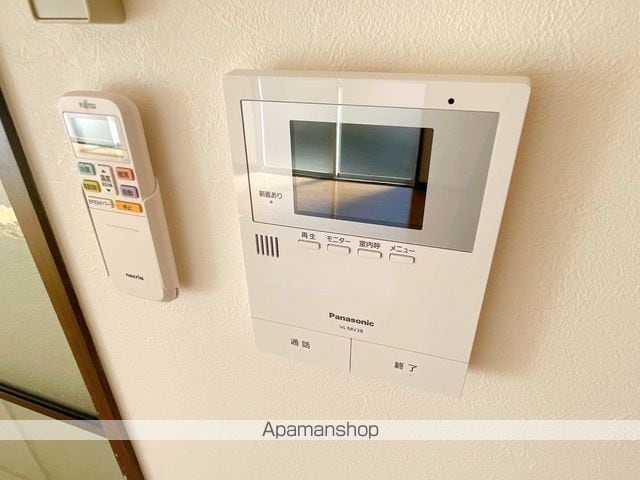 ファミール一色の内装写真