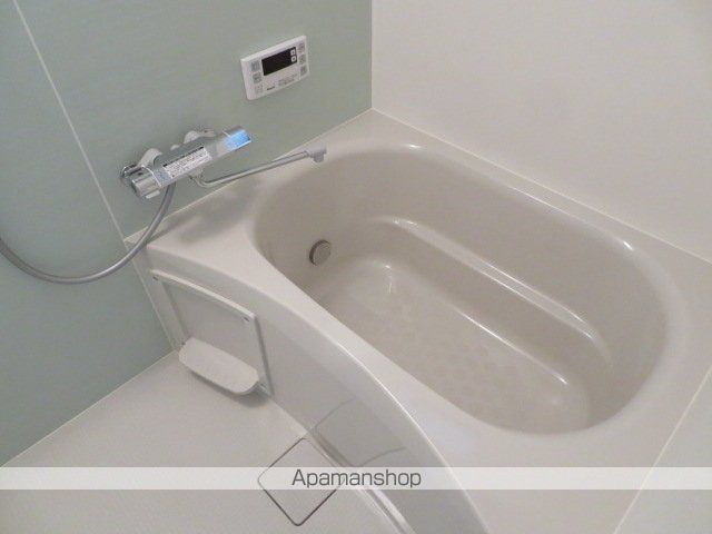EASE.A4の内装写真