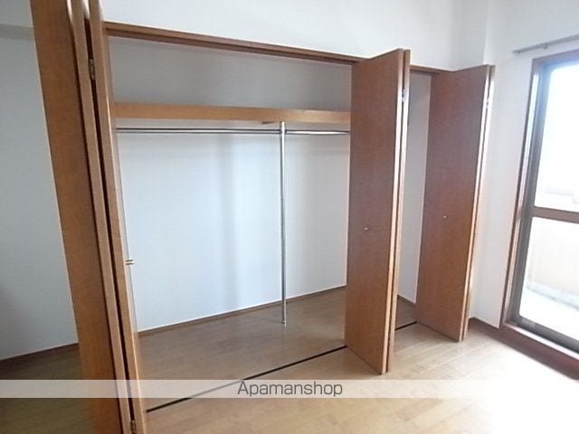 ミリオネアの内装写真