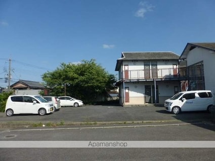 石部の郷なべしゃろーむ[1R/26.49m2]の駐車場