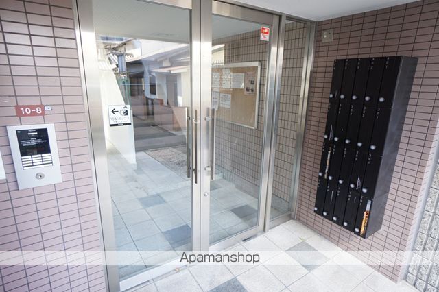 ハイマートさつきの玄関写真