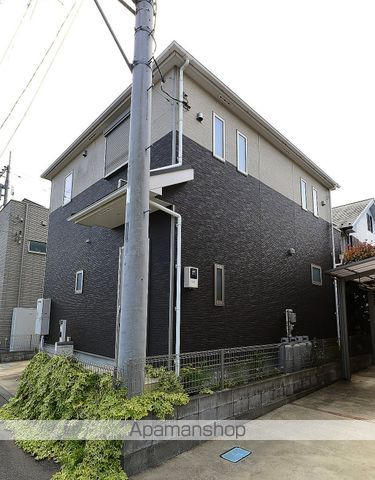 厚木市 2階建 築10年の外観写真