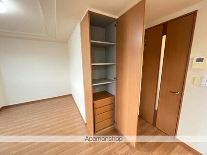 和歌山県和歌山市栗栖[1LDK/45.36m2]の収納