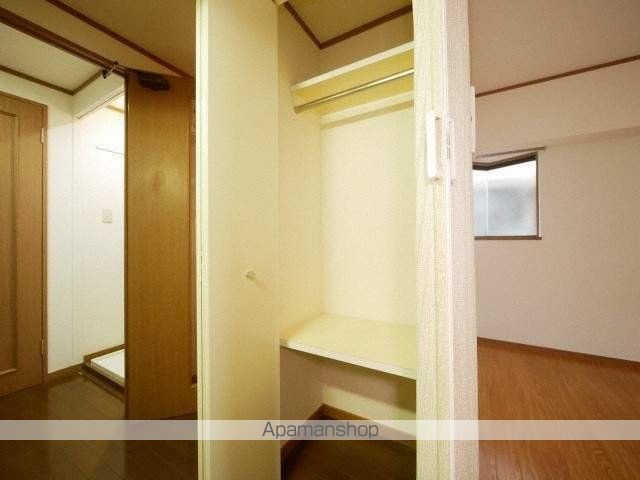 大産西公園マンションの内装写真