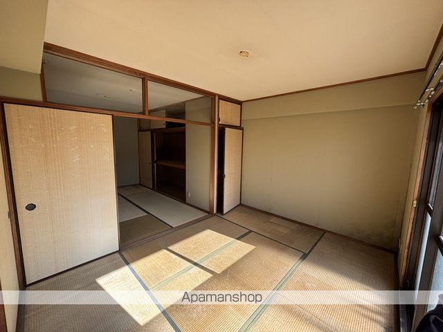 脇坂マンションの内装写真