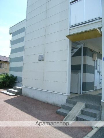 レオパレスポラリスの外観写真
