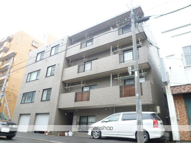 小泉マンションの外観写真
