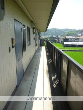 ヴェルデュこんどう[2DK/40.92m2]のエントランス