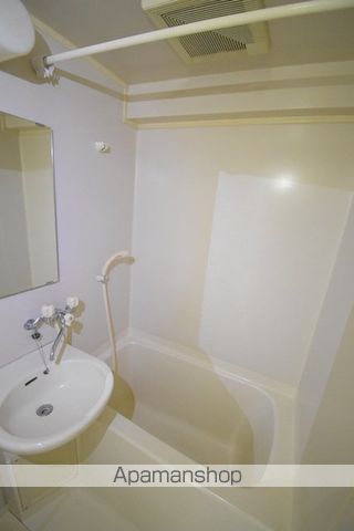 ライオンズマンション生麦南の内装写真