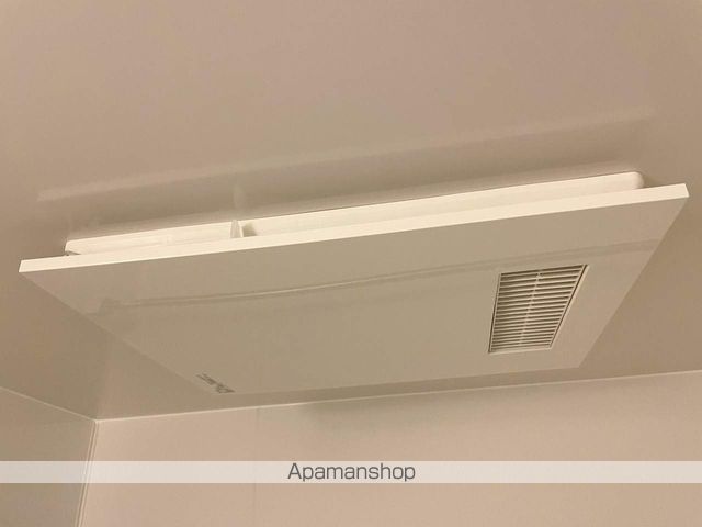 コンフォリア京町堀の内装写真