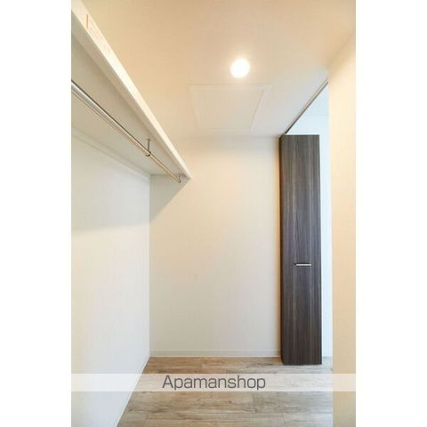 ROCA HASSAMUの内装写真