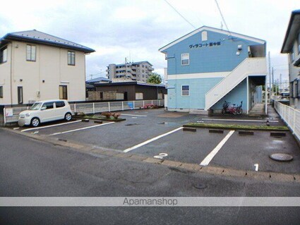 ヴィラコート西中田[2DK/40.04m2]の駐車場
