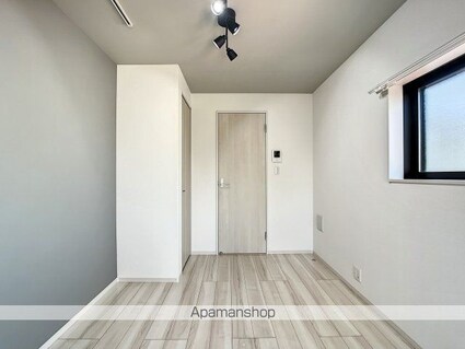 ＭＥＬＤＩＡ松島四丁目[1K/18.4m2]のリビング・居間4