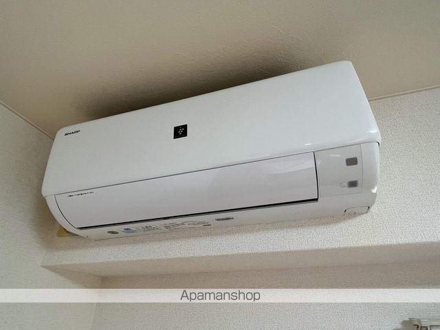リーヴァ 神石の内装写真