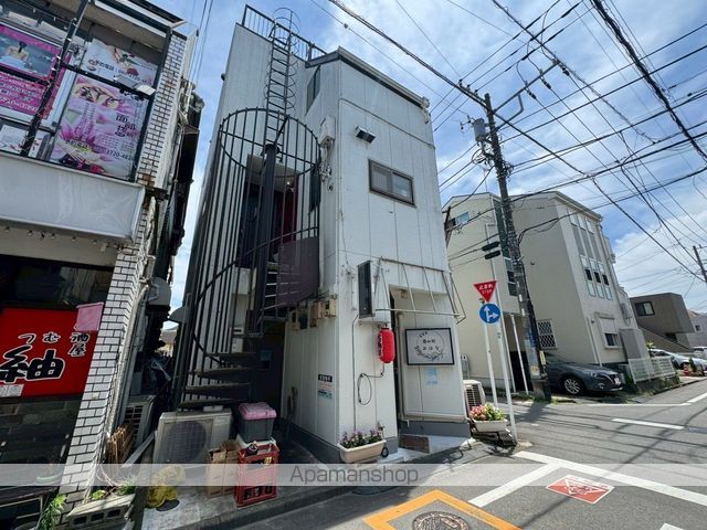 プレシス鶴間の外観写真