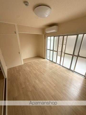 元町マンションの内装写真