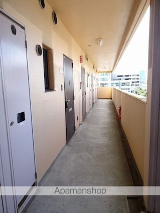 レジデンスタナカⅢ[2K/35m2]のエントランス