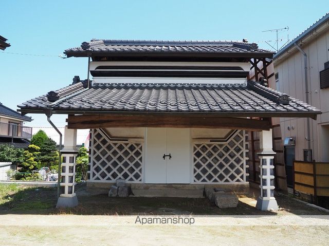 オヒラ貸家の外観写真