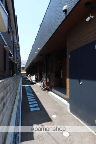 クラブメゾン川西中央の玄関写真