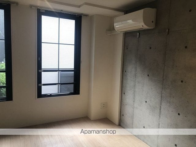 ユーレジデンス東新宿の内装写真