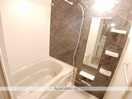 ヒカルサ土浦神立ウエスト[1LDK/43.9m2]のバス