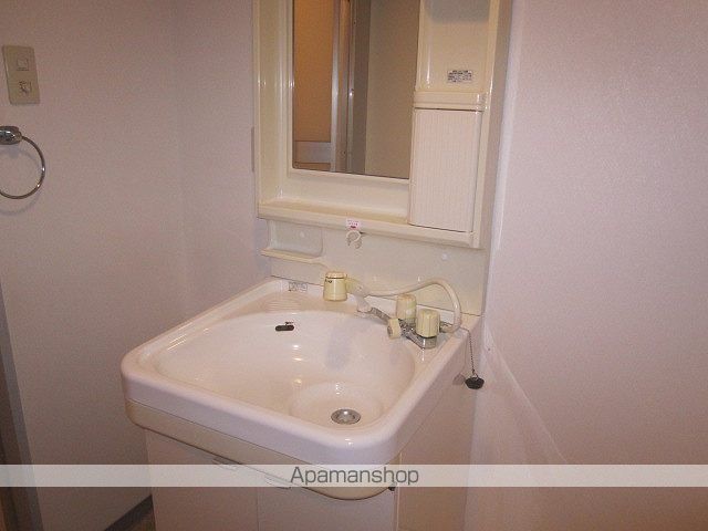 下伊福かわいマンションの内装写真