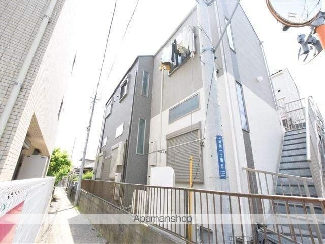 プラージュ鶴間