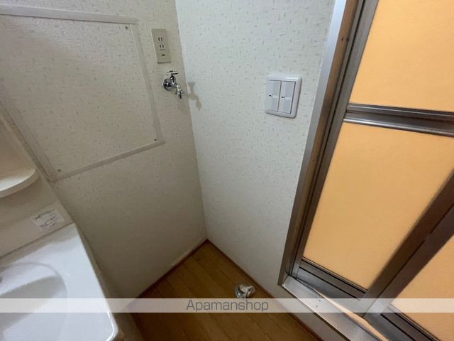 ヒルズ岩崎台の内装写真