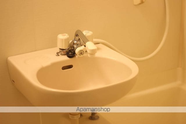 アクシスの内装写真