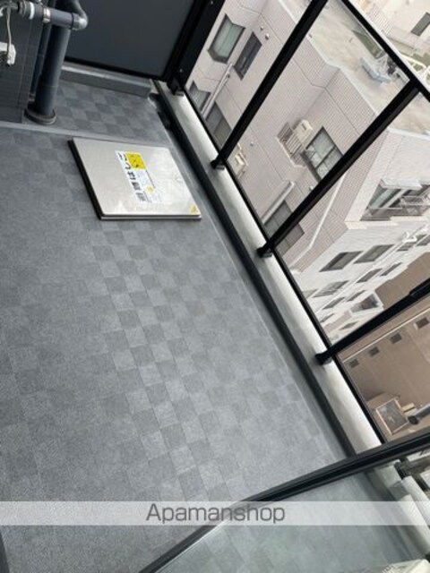 東京都新宿区南山伏町[1LDK/40.01m2]のバルコニー