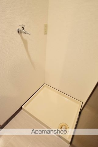 ロイヤルヒルズ台原Iの内装写真
