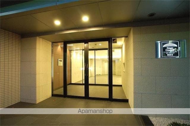 ステージグランデ新桜台の玄関写真