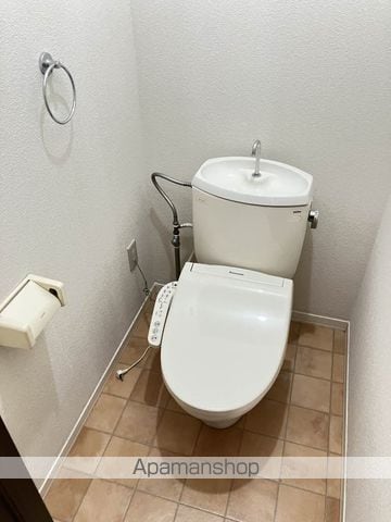 ファミール二島 A棟の内装写真