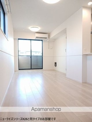 カーサ　アリビオ　Ｓ[1LDK/44.7m2]のリビング・居間1