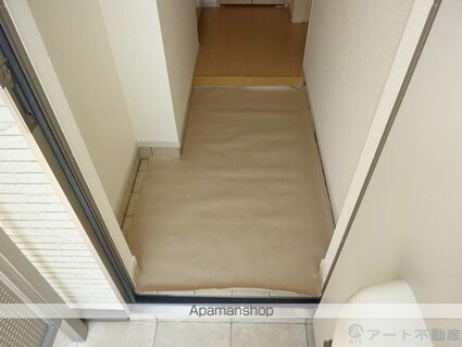 プリムローズ桜Ⅱ[1LDK/42.19m2]の玄関