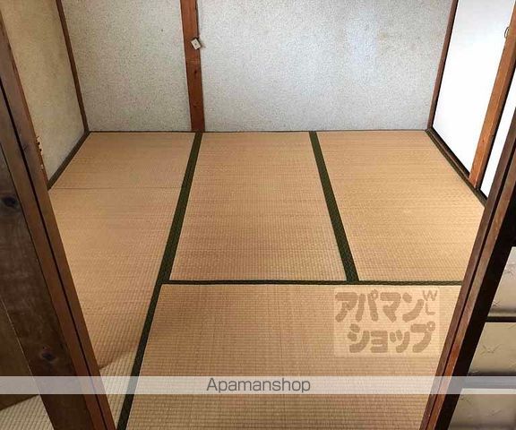 岡本荘の内装写真