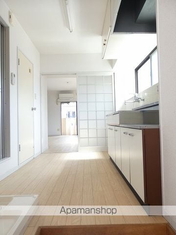 アーバンハイツ荒田の内装写真