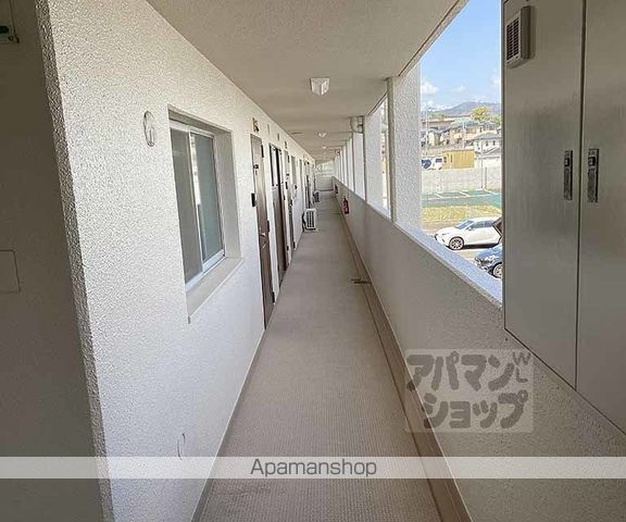 岡崎グランドハイツの外観写真
