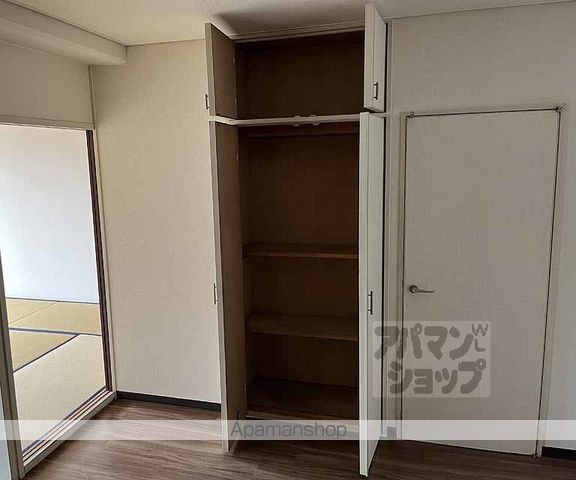 ロイヤルハイツ亀岡の内装写真