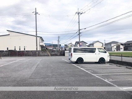 プロニティＫ[2LDK/44.55m2]の駐車場